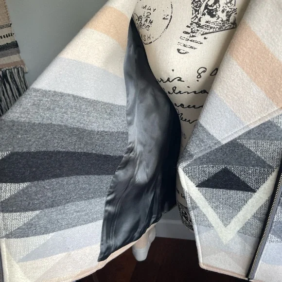 Pendleton Women's Cream Pink & Gray Aztec Wool Native Jacket Lindsey Thornburg - Picture 4 of 7